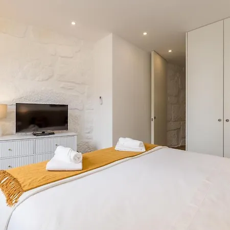 Opo Ribeira Ii Apartament *